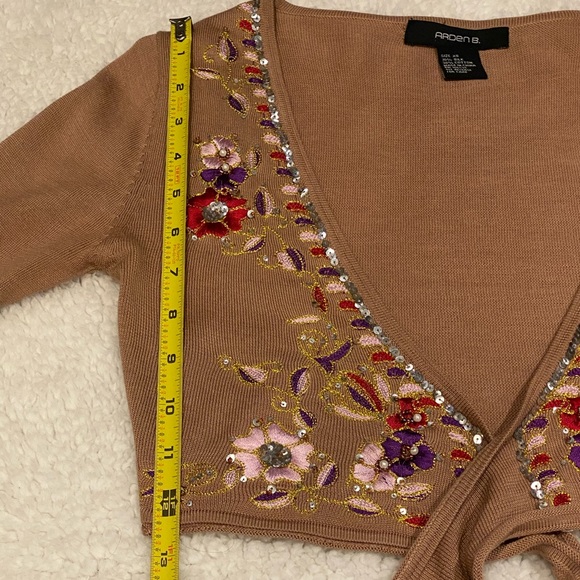 Embellished Shrug - Picture 6 of 8